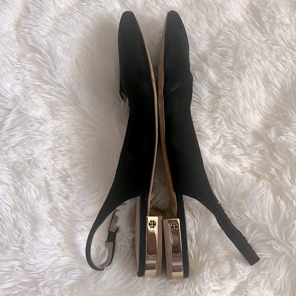 Tory Burch suede pointed toe flats - Picture 7 of 9